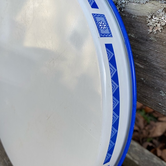 Blue Willow Tin Tray - Picture 3 of 4